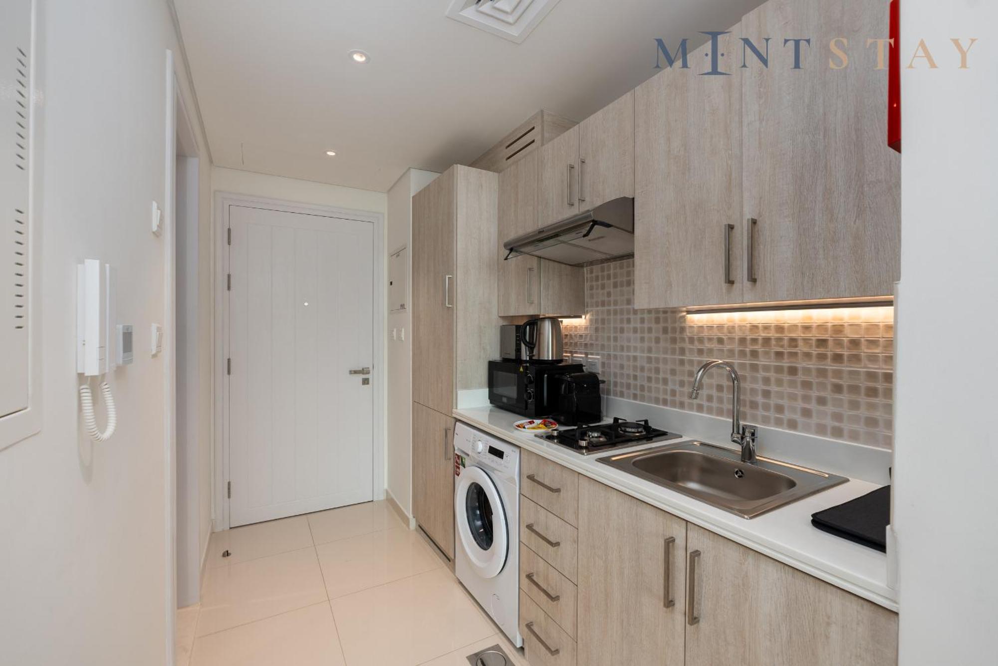 Seven Palm, Palm Jumeirah - Mint Stay ดูไบ ภายนอก รูปภาพ